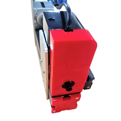 Фото: Мини токарный станок Torniks Z20002, 24 Вт-4 Мини токарный станок Torniks Z20002, 24 Вт-4